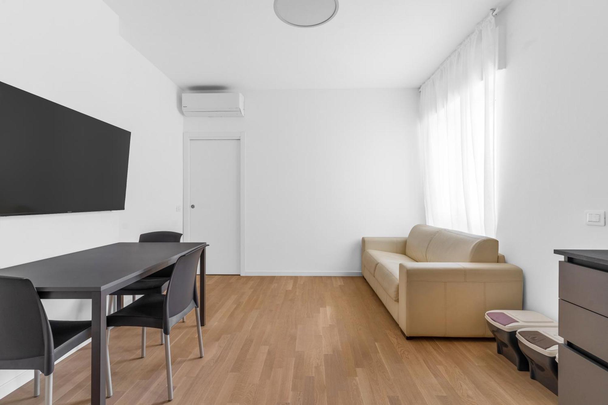 Mi Casa - Appartamento In Ponte Nuovo Mailand Exterior foto