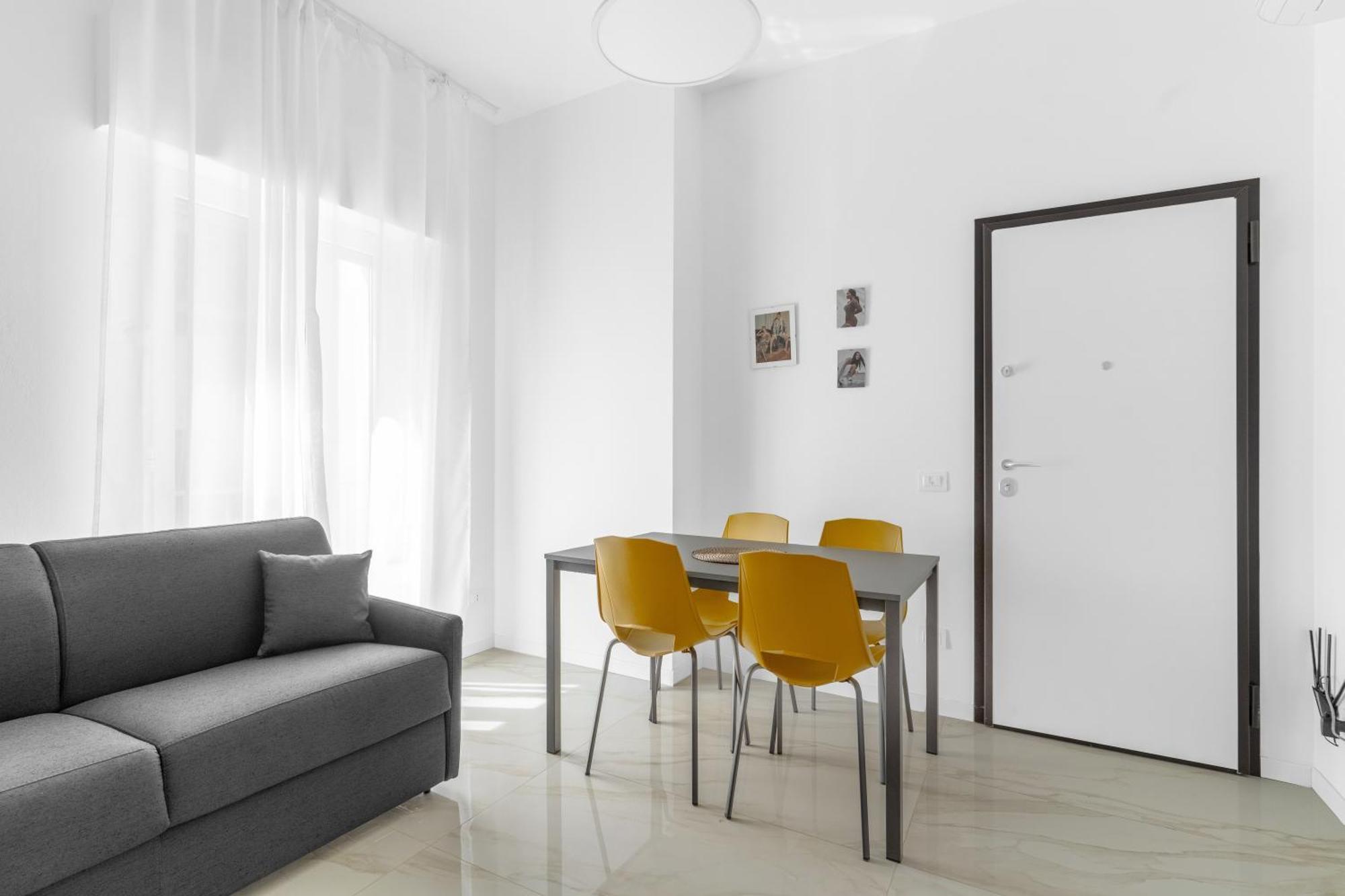 Mi Casa - Appartamento In Ponte Nuovo Mailand Exterior foto